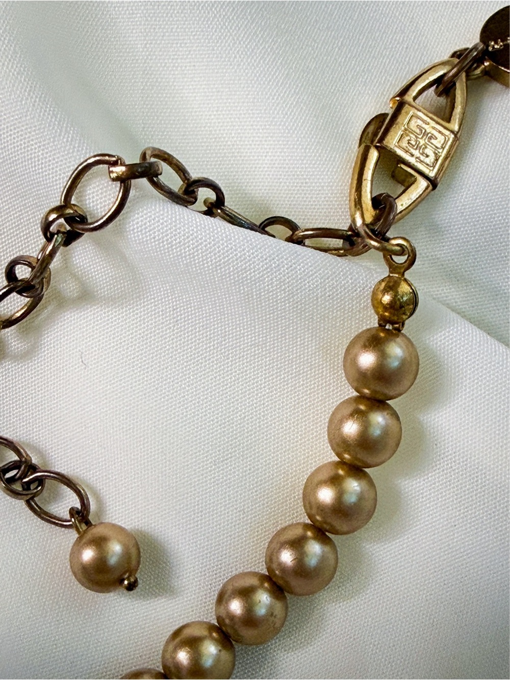 Vintage Givenchy Bronze Faux Pearl Choker Necklace Pavé Crystal Accents - Picture 16 of 17